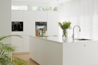 Modern witte keuken