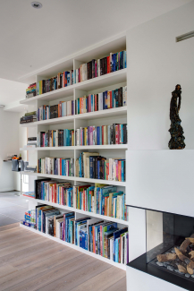 Moderne boekenkast